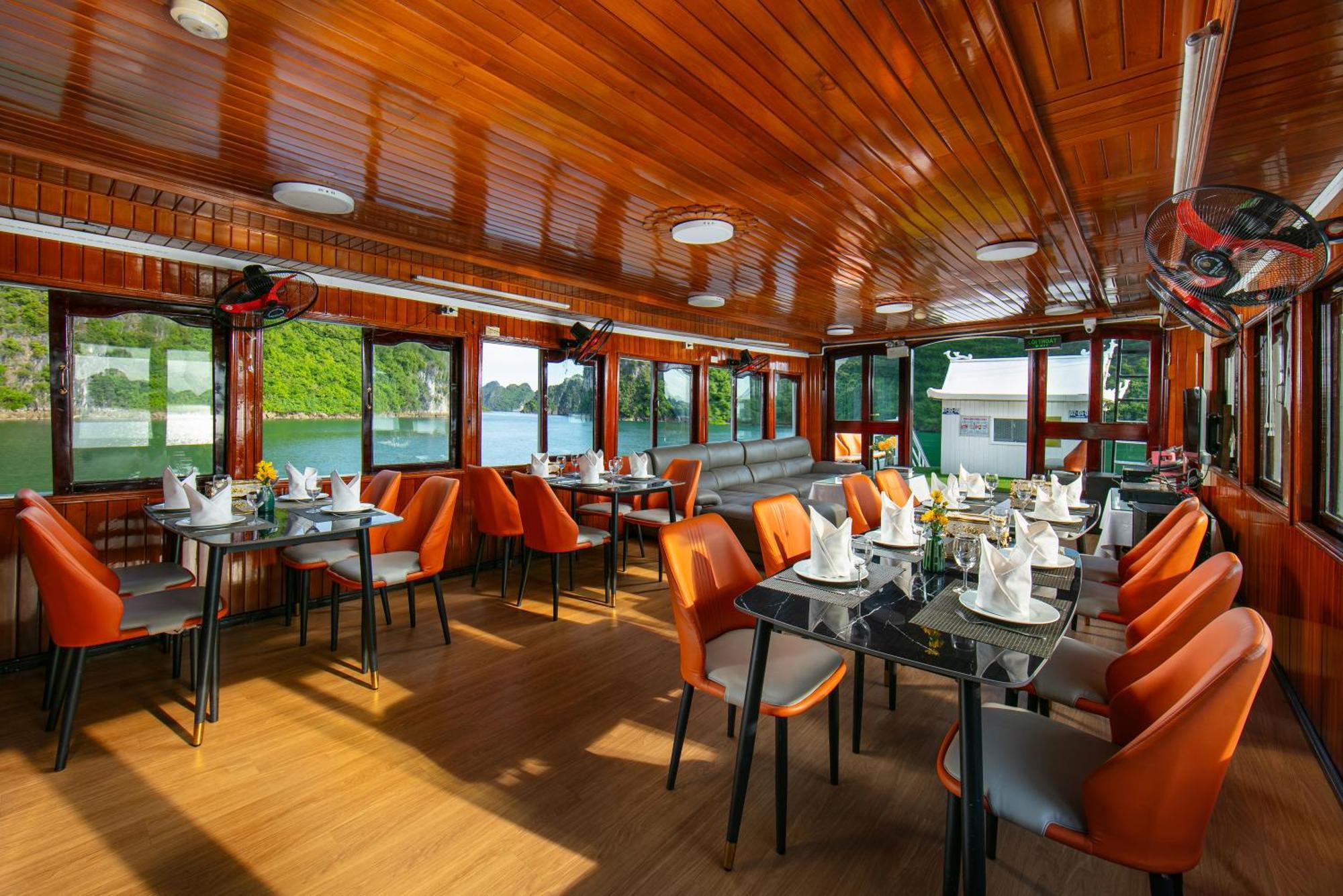 Halong Fantasea Cruise Hotel Ha Long Exterior photo