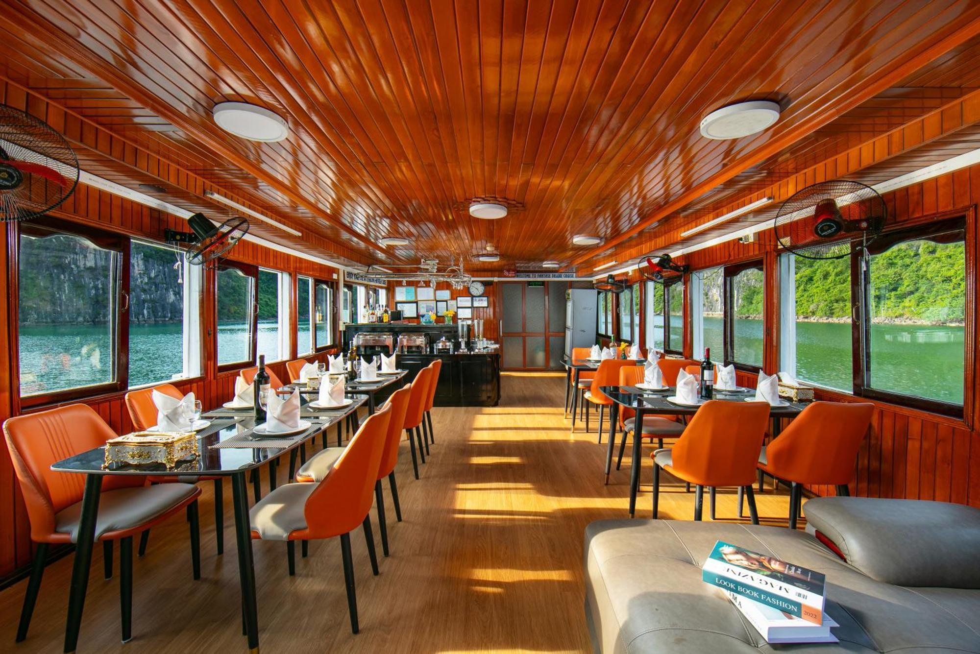 Halong Fantasea Cruise Hotel Ha Long Exterior photo