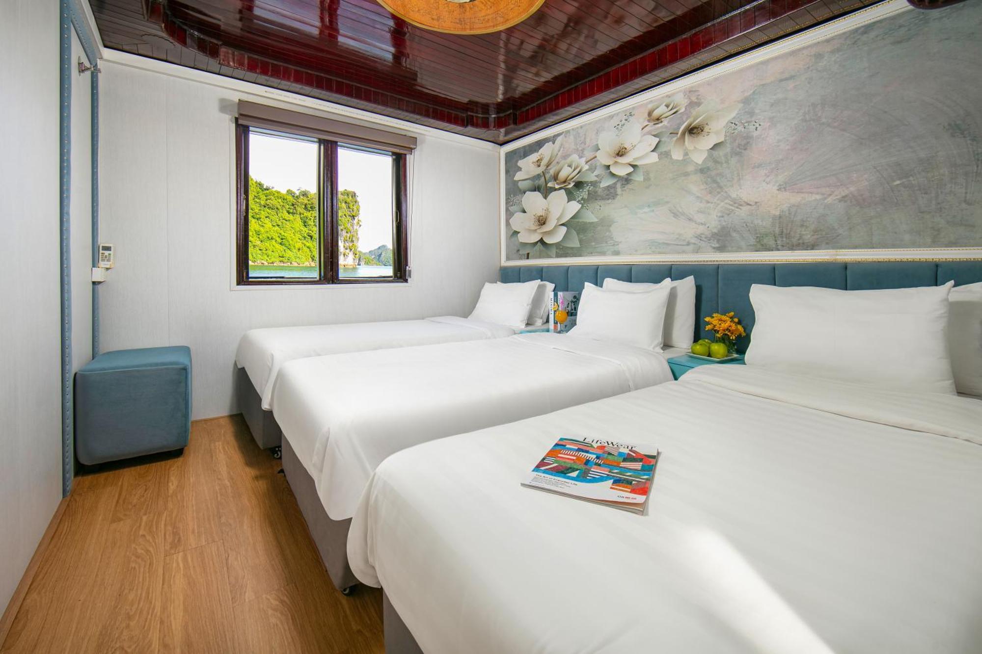 Halong Fantasea Cruise Hotel Ha Long Exterior photo
