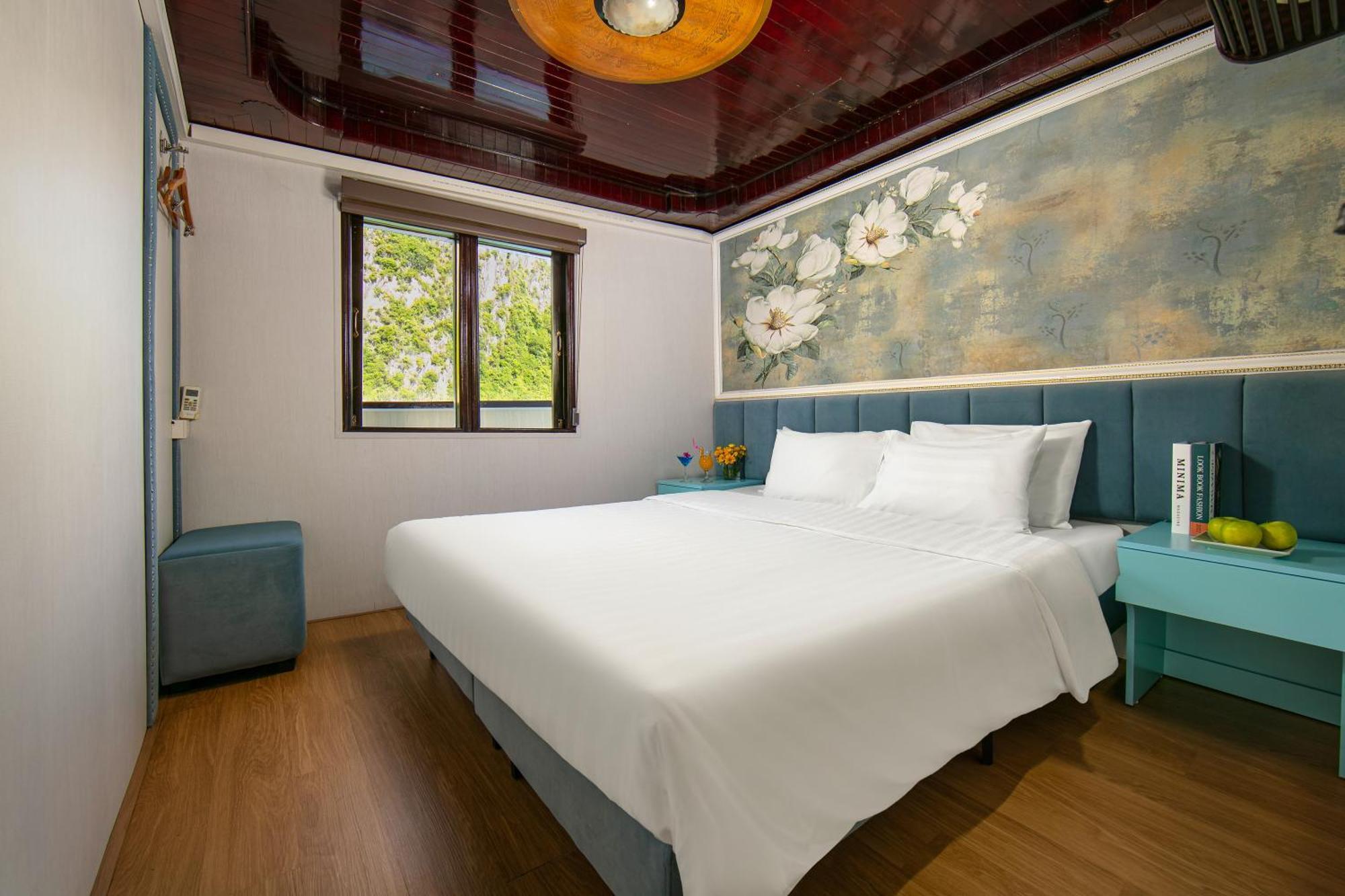 Halong Fantasea Cruise Hotel Ha Long Exterior photo