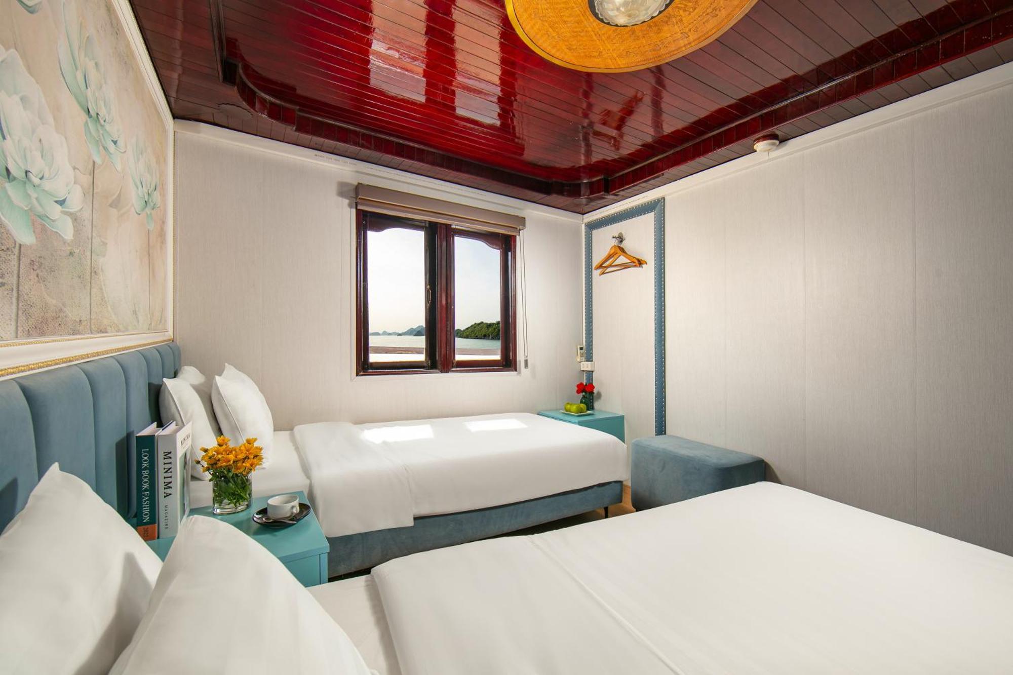 Halong Fantasea Cruise Hotel Ha Long Exterior photo