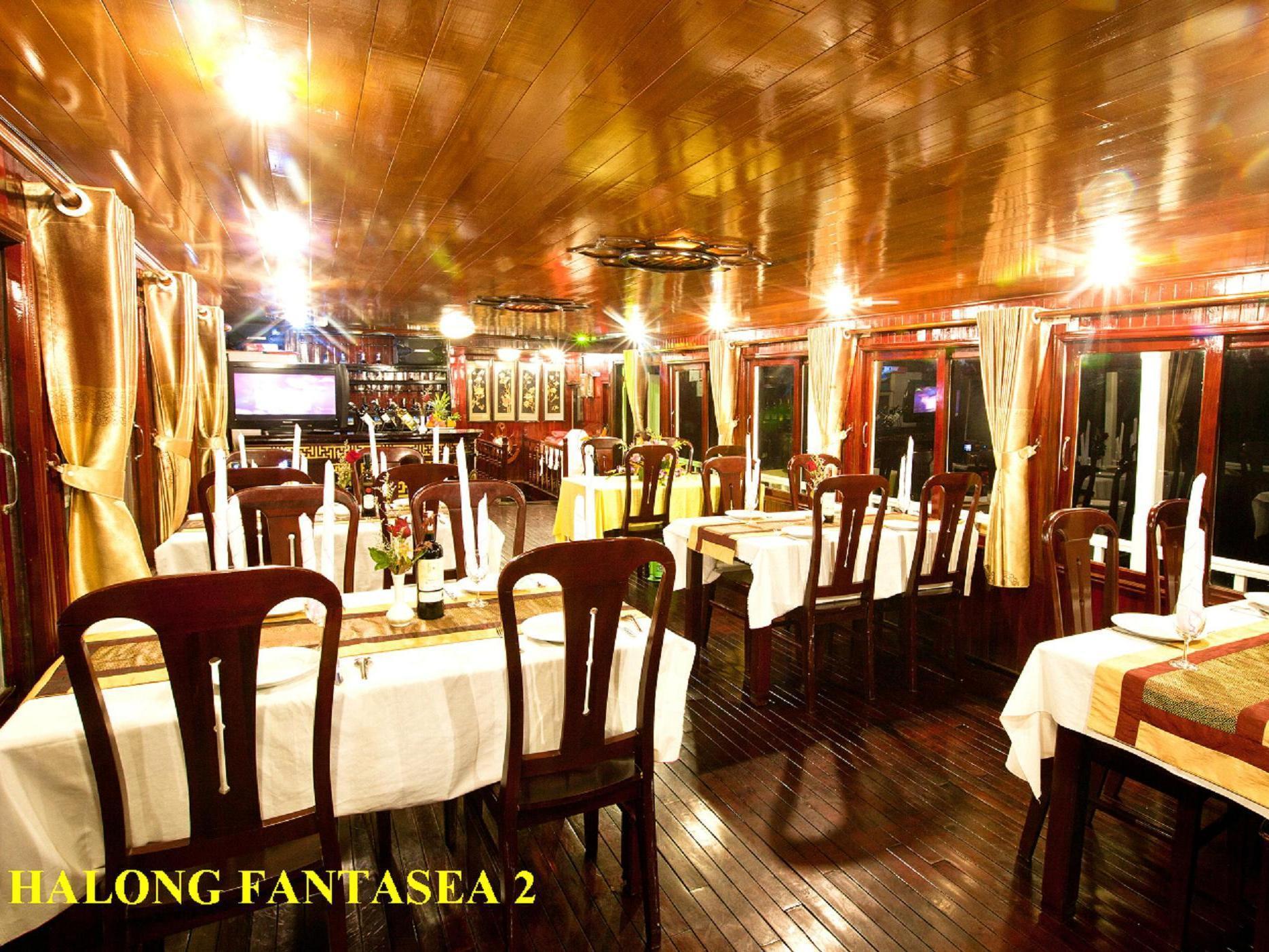 Halong Fantasea Cruise Hotel Ha Long Exterior photo